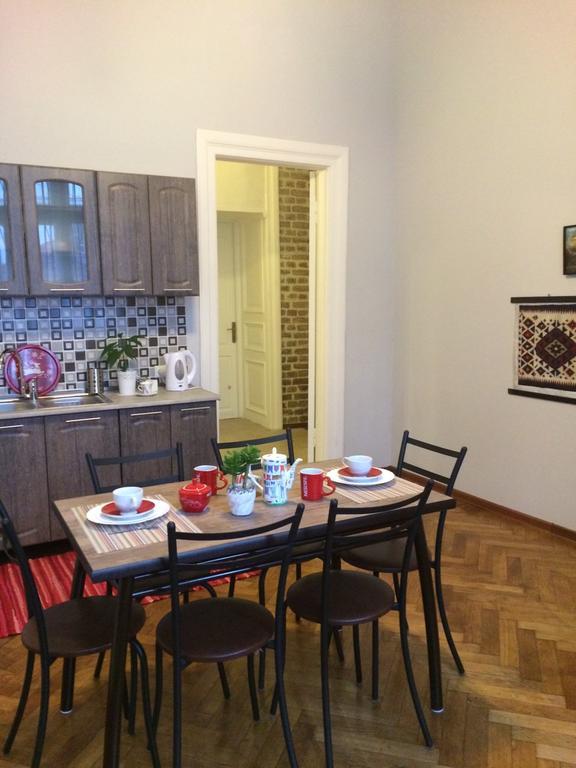 Apartment On Tabidze 3/5 Τυφλίδα Εξωτερικό φωτογραφία