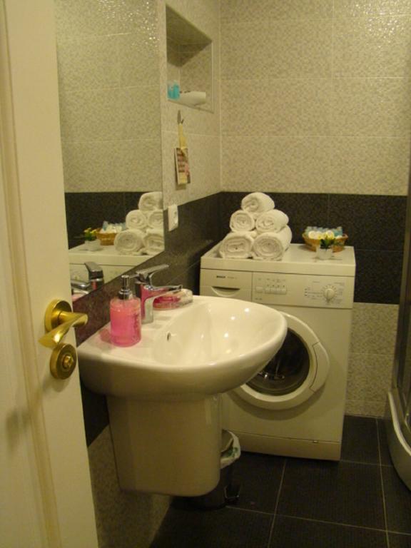 Apartment On Tabidze 3/5 Τυφλίδα Εξωτερικό φωτογραφία